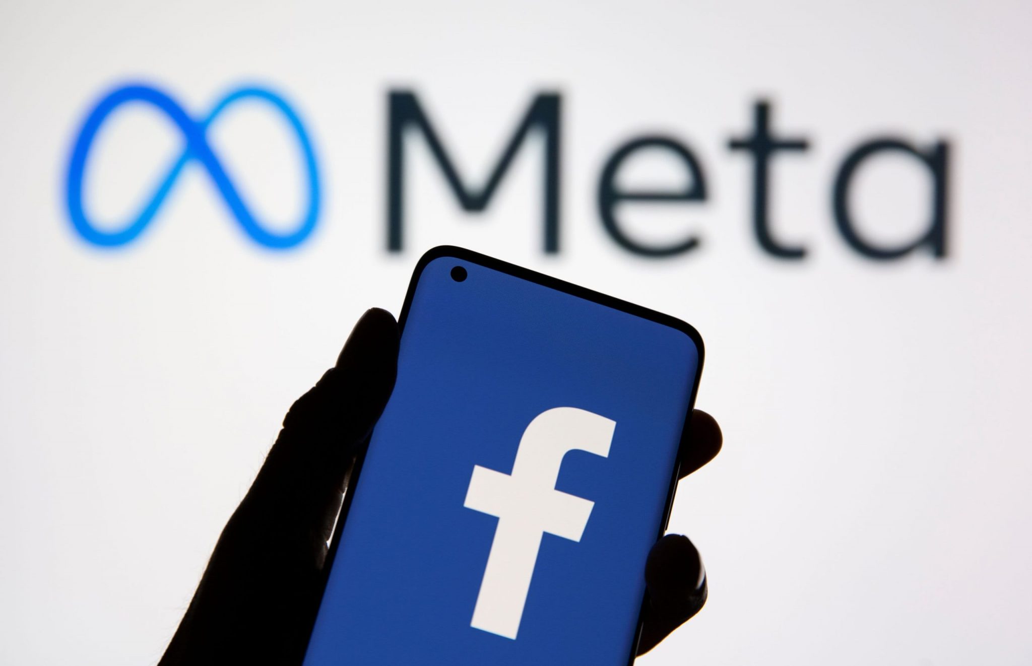 facebook-rebrands-changes-corporate-name-to-meta